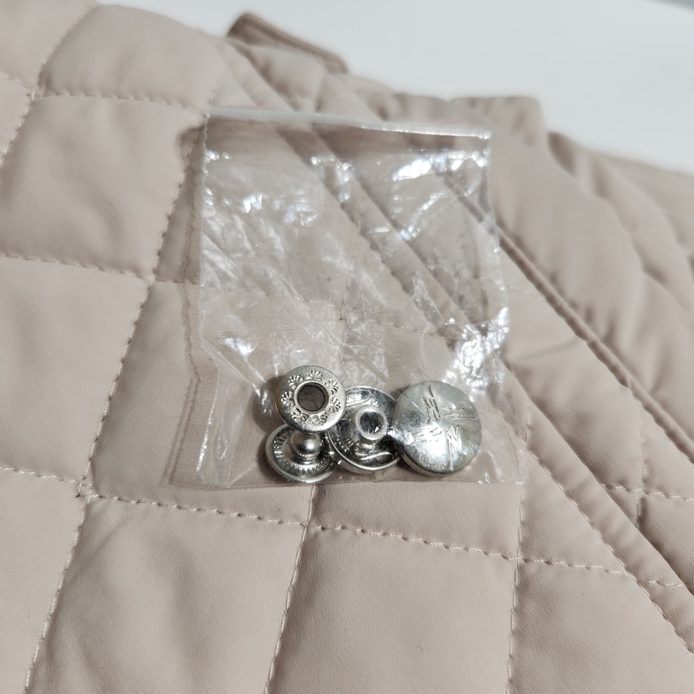 Weatherproof Quilted Bone-coloured  Beige Women's Faux Fur Lined Vest (L) - Picture 14 of 16